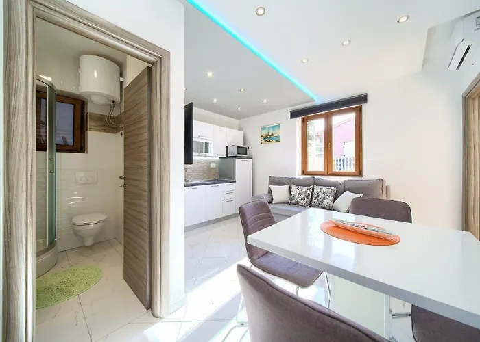 شقة Nadija Studio Apartmani كرك