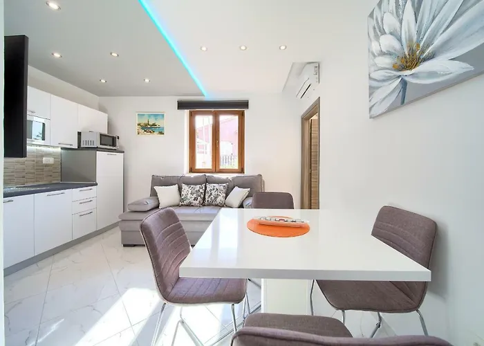 Nadija Studio Apartmani