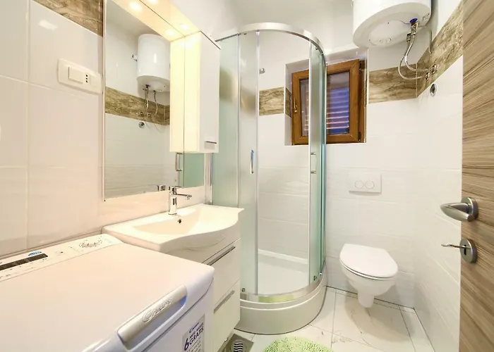 Nadija Studio Apartmani كرك