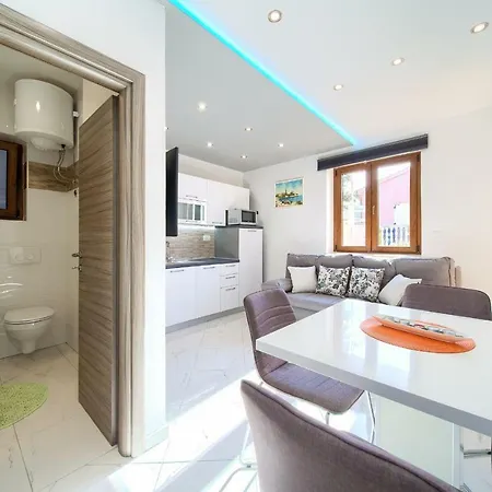Apartment Nadija Krk Town